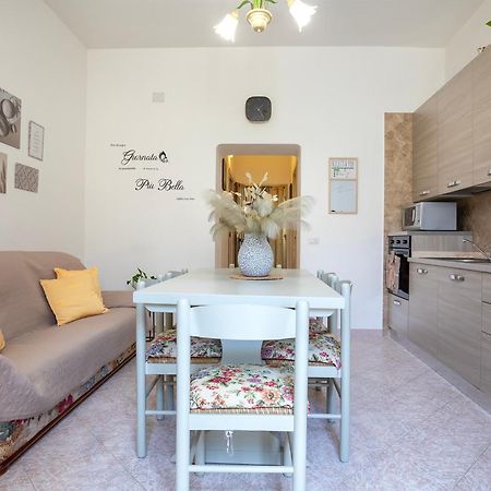 Viviana'S Holiday Home Trinita d'Agultu e Vignola Ngoại thất bức ảnh