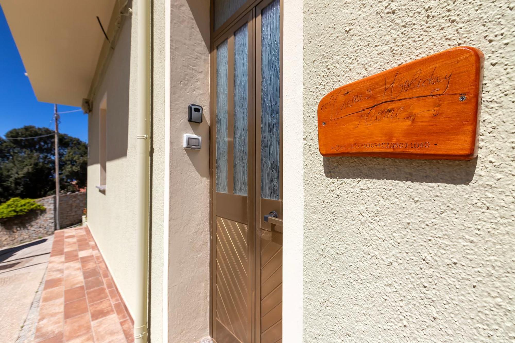 Viviana'S Holiday Home Trinita d'Agultu e Vignola Ngoại thất bức ảnh